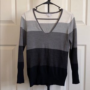 New York & Company Sweater Size Small